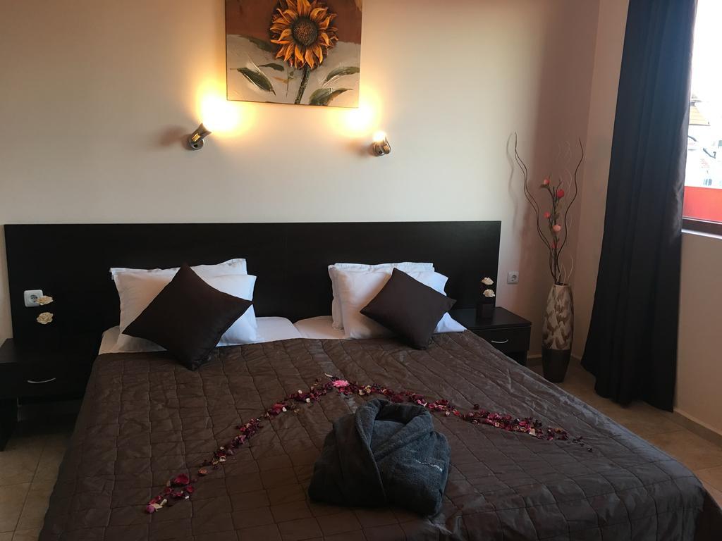 Beach Aparthotel Salt Lake Pomorie Extérieur photo